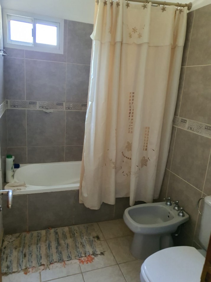 CASA EN COUNTRY RINCON SANTA MARIA