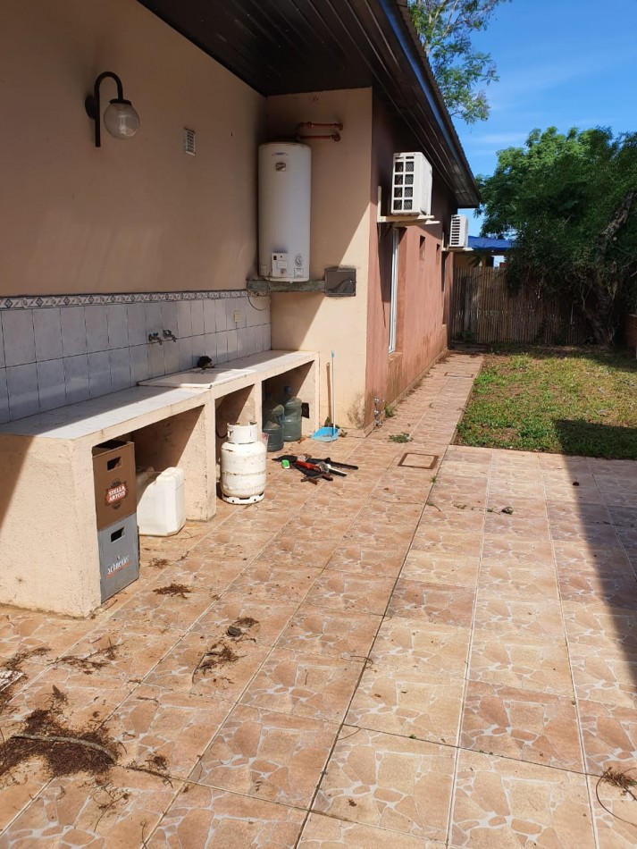 CASA EN COUNTRY RINCON SANTA MARIA