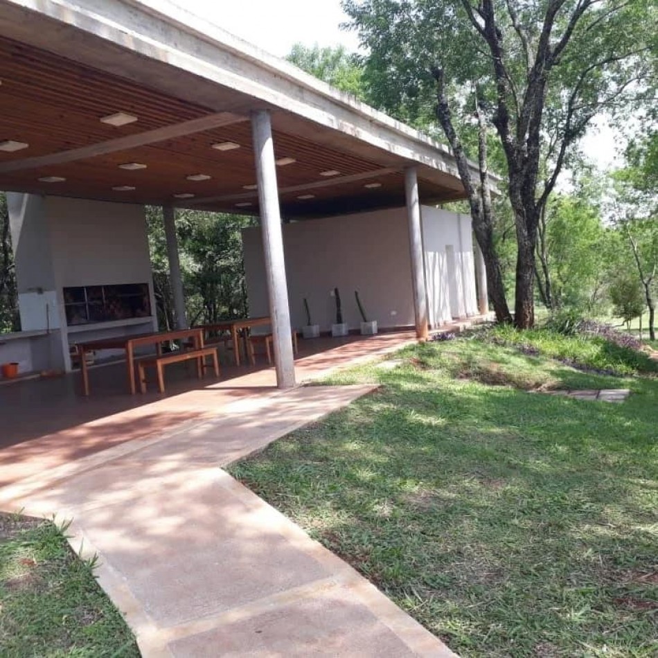 VENTA DE LOTES EN BARRIO CERRADO SANTA CECILIA