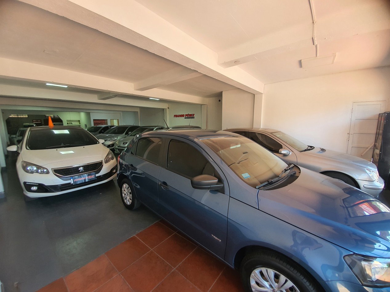 Importante propiedad en venta sobre Av Uruguay en Posadas