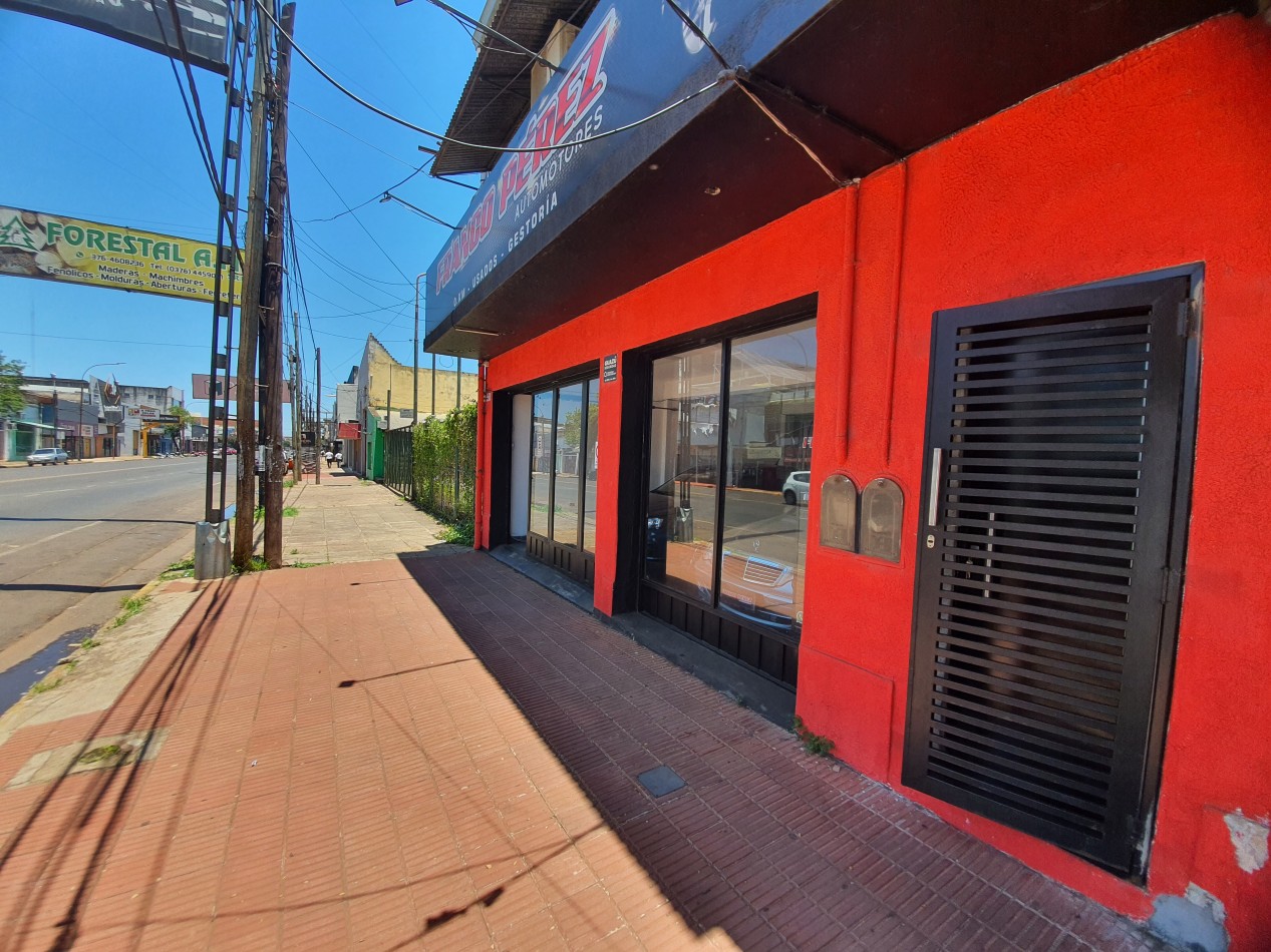 Importante propiedad en venta sobre Av Uruguay en Posadas