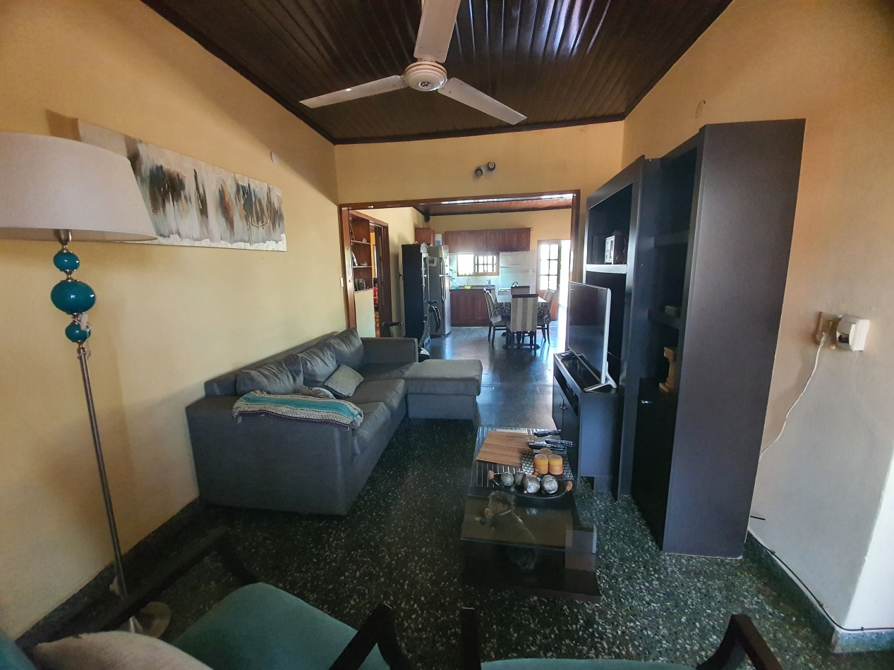 Importante propiedad en venta sobre Av Uruguay en Posadas