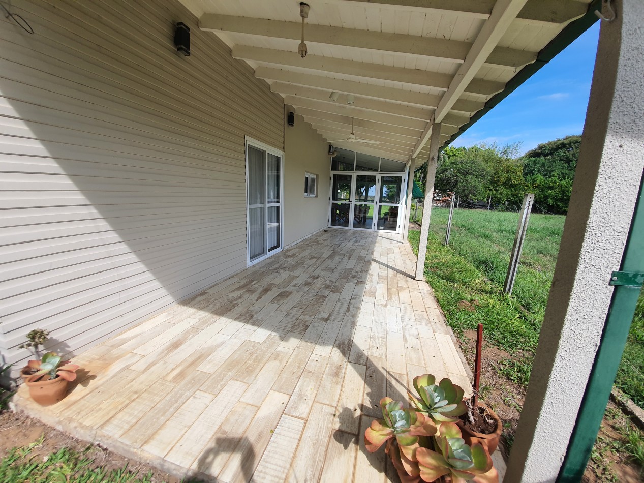 Hermosa casa en venta en Rincon Santa Maria 