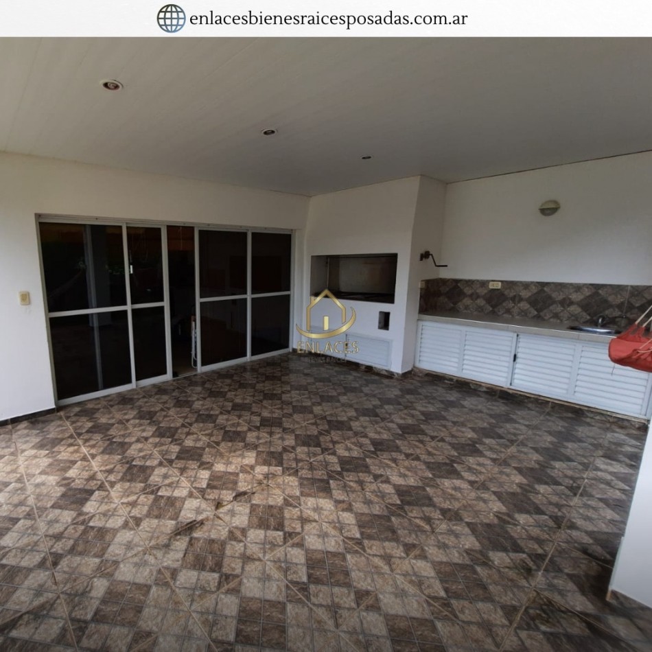 Casa en venta de 3 dormitorios en Rincon Santa Maria 